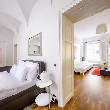 Διαμέρισμα Celebrities Apt. Old Town Square *