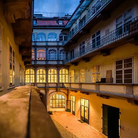 Celebrities Apt. Old Town Square Prague